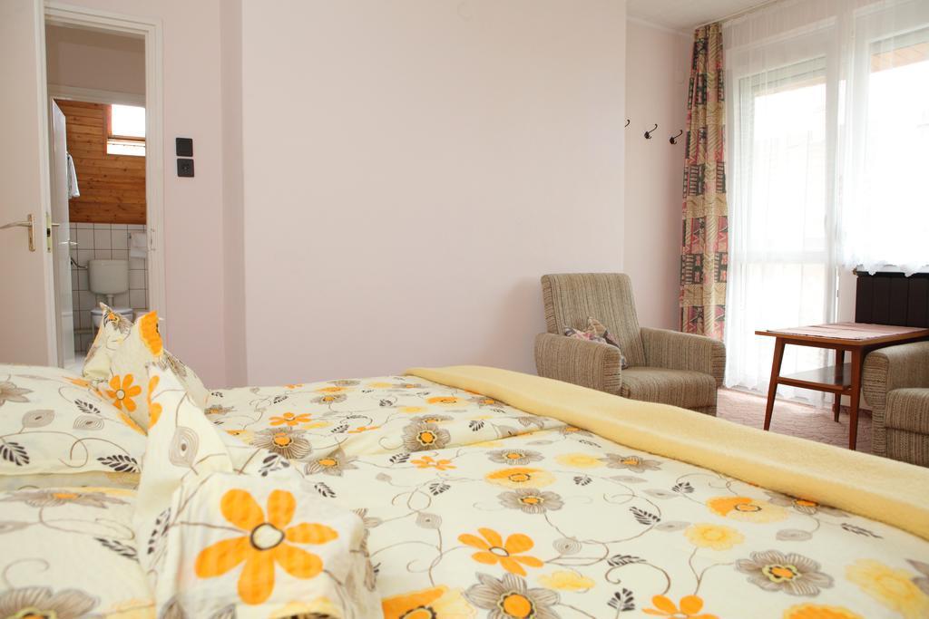 Hotel Viola House à Hévíz Chambre photo