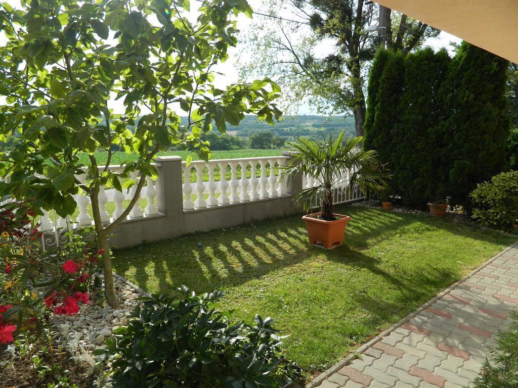 Hotel Viola House à Hévíz Extérieur photo